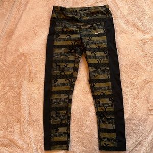 Nike leggings